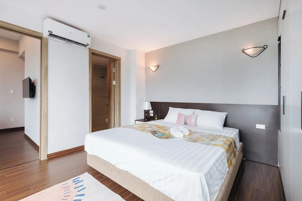 VMQ Hotel