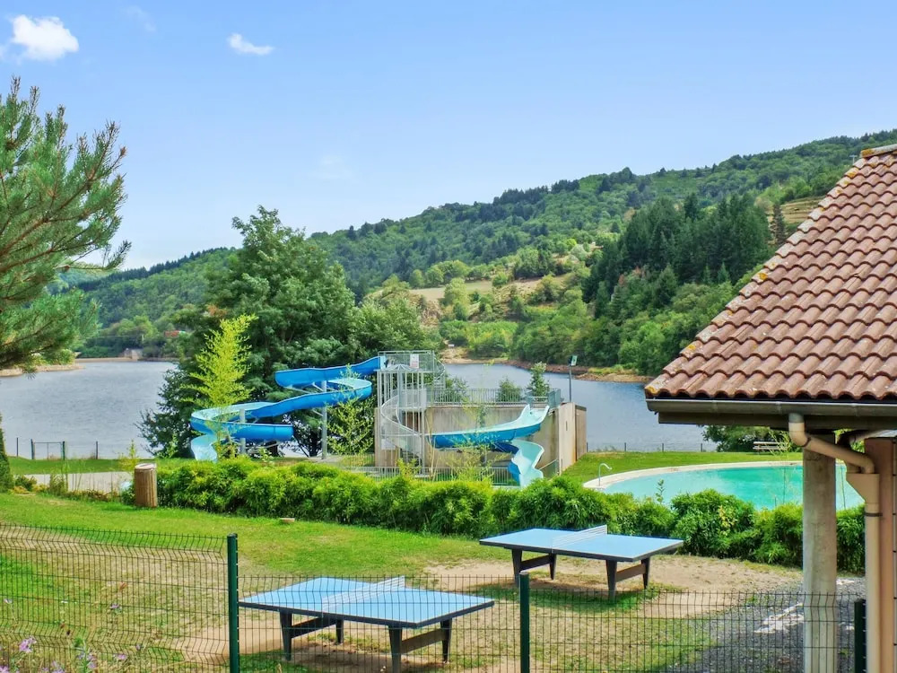 House With 2 Bedrooms in Saint-basile, With Wonderful Mountain View an