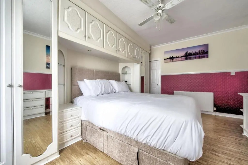 Pilton Avenue House