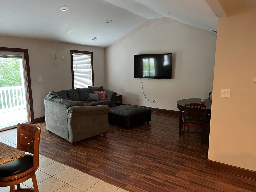 Luxury Beach Side Home 2 Bedroom Home by RedAwning