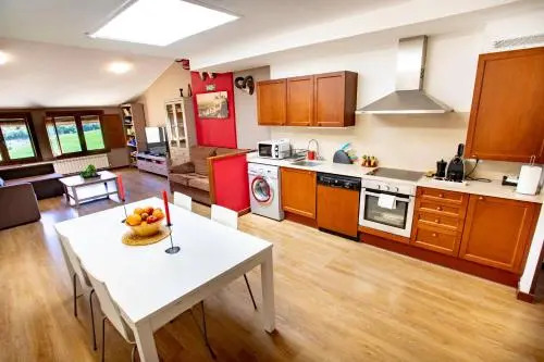 Apartamentos Turísticos Mallos de Huesca