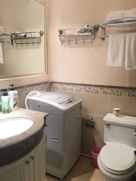Huibang Center Apartment