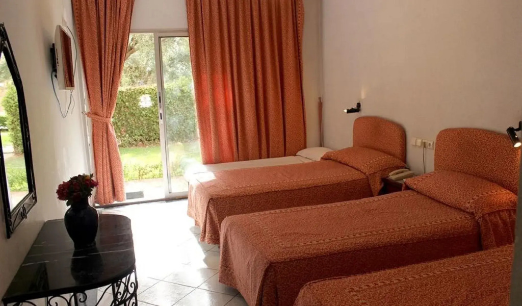 Hotel Al Bassatine