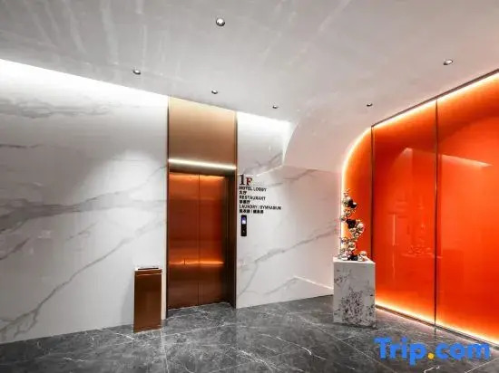 Xihuan S Hotel<Huangmei Pengtai Hotel>