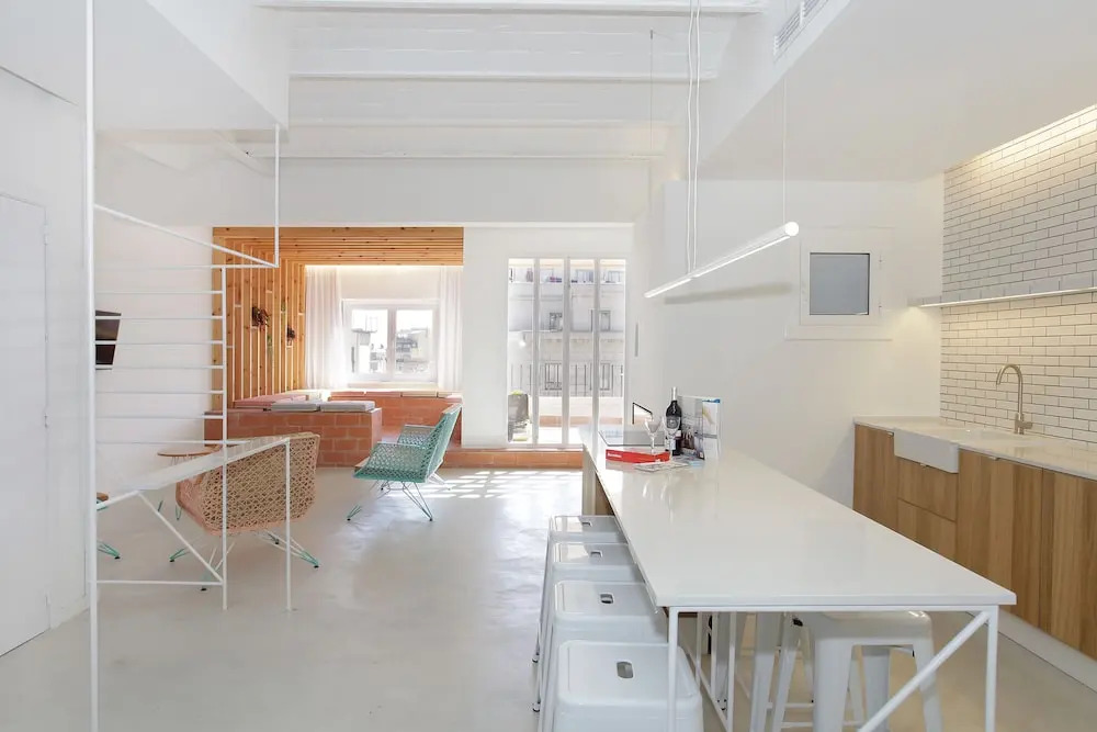 1416 - The Green Blooming Apartment