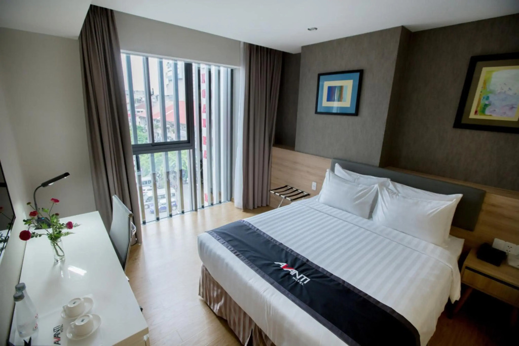 Avanti Hotel