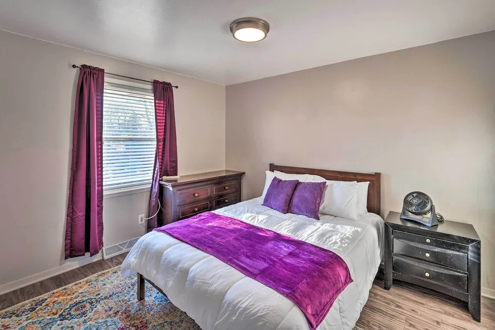 Family-Friendly Rockford Home w/ Private Yard