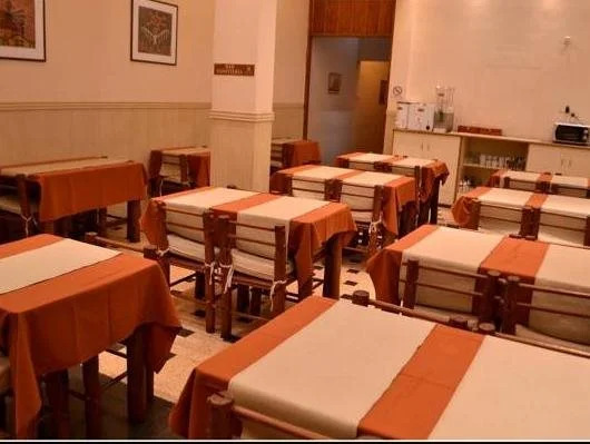 Alas Hotel