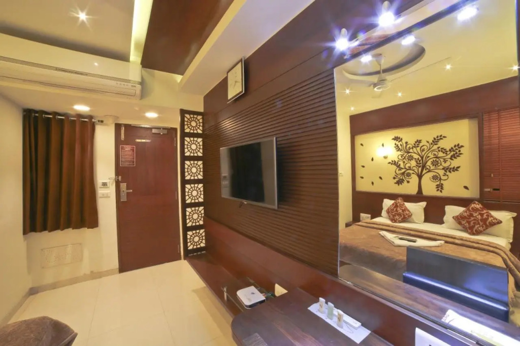 Hotel Grand Pragati