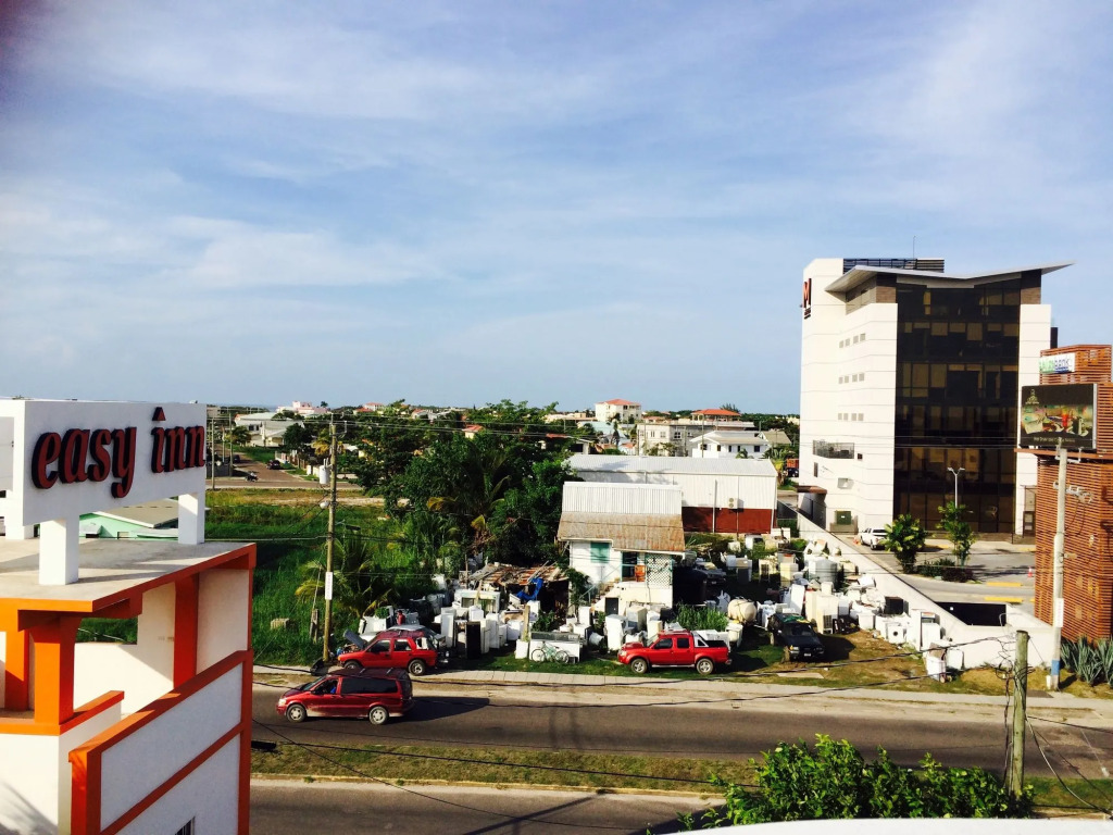 Easy Inn Hotel