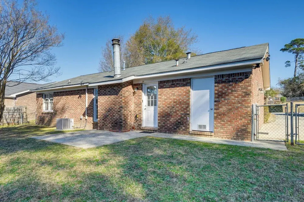 5 Mi to Fort Moore: Quiet Columbus Home w/ Yard