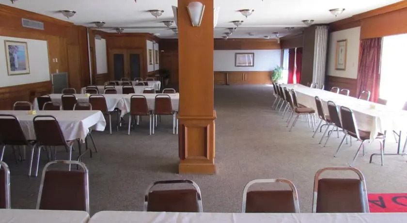 Selma Hotel