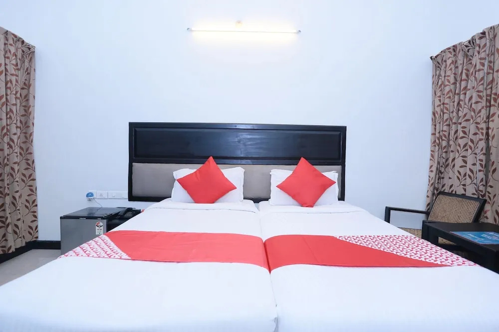 Oyo 24675 Flagship the Trivandrum Hotel