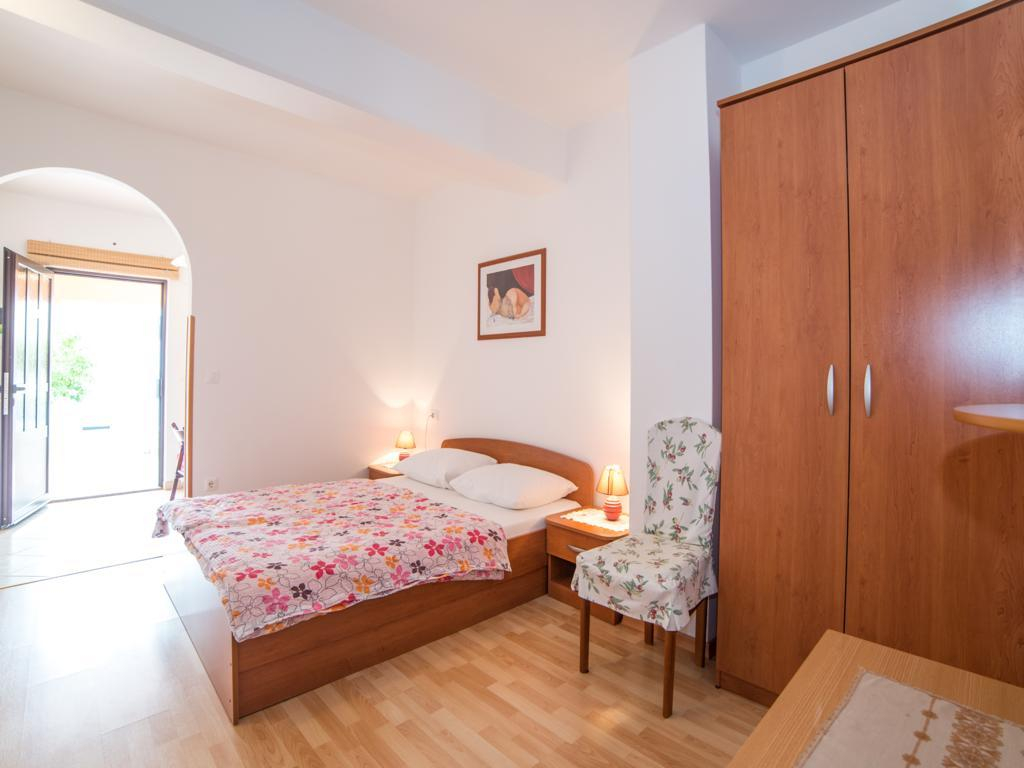 Apartments Silva 469