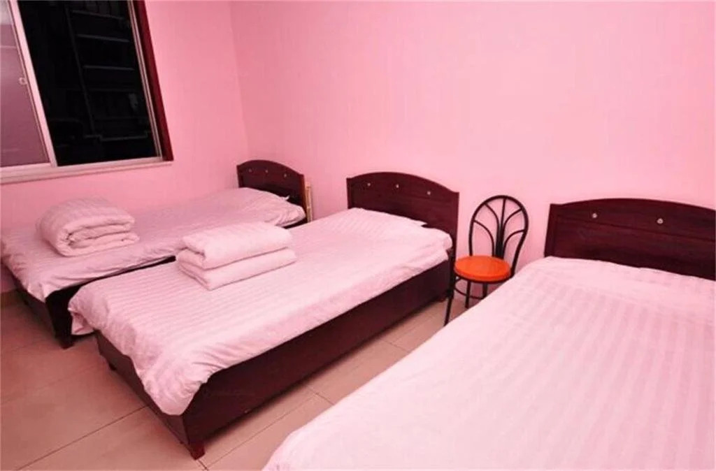 Dezhou Luguo Inn