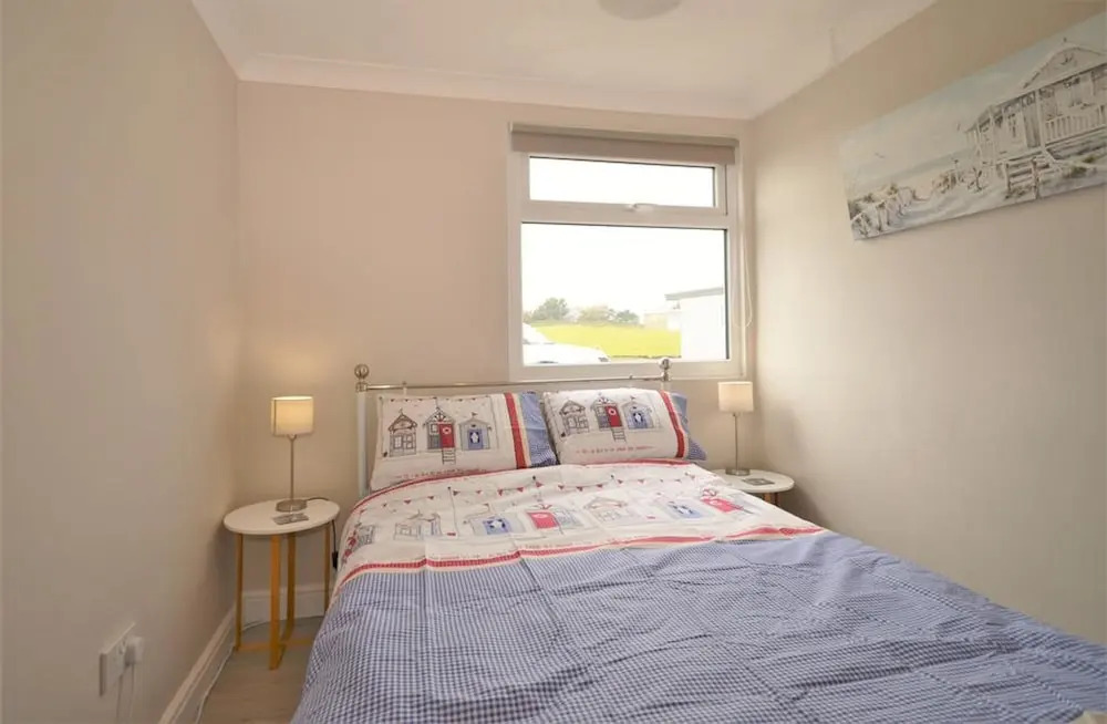 36 Sandown Bay