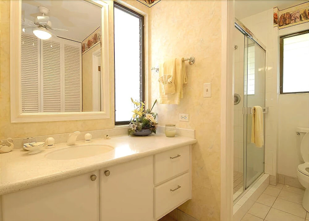 Wailea Ekahi 33E - One Bedroom Condo with Ocean View