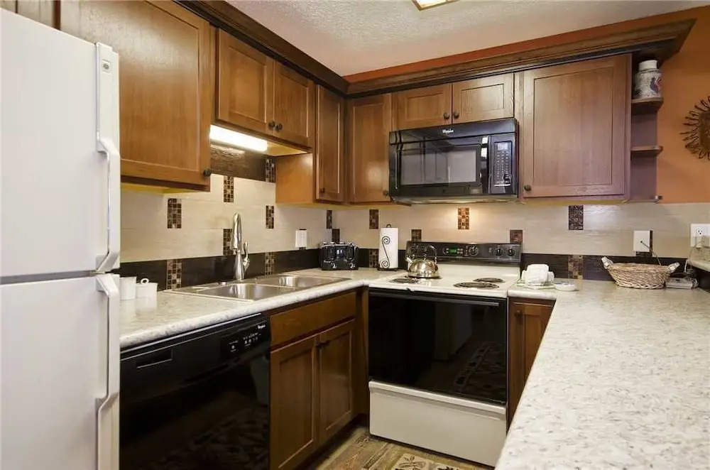2215 Storm Meadows Dr Condo Unit 13 Building A 1 Bedroom 1 Bathroom Co