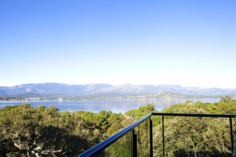 Villa With 6 Bedrooms in Porto-vecchio, With Wonderful sea View, Private Pool, Furnished Terrace