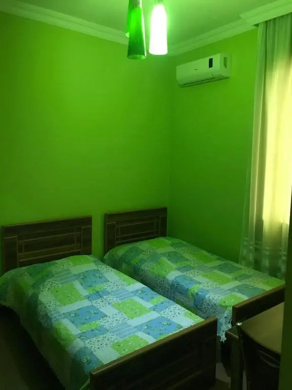 Hotel Leonardo