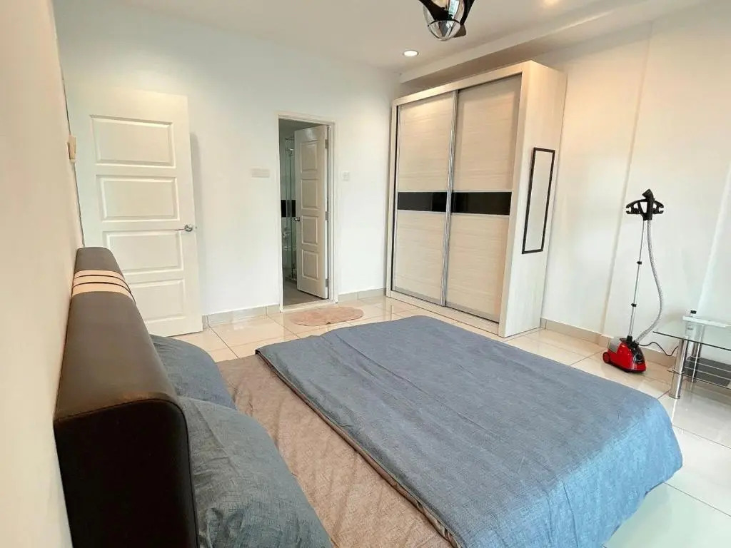 A Modern 6pax Luxury Suite Penang