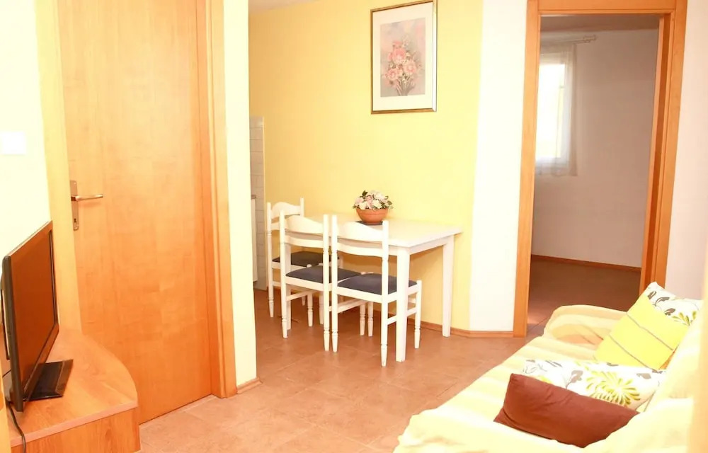 Apartment Okrug Gornji With Sea View 1