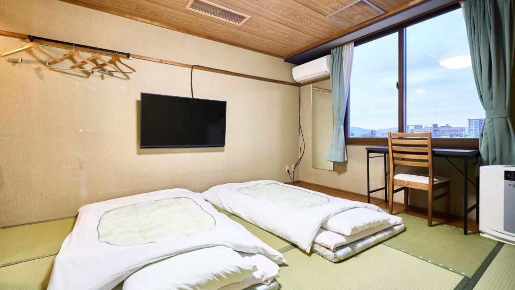 Okasan Hotel