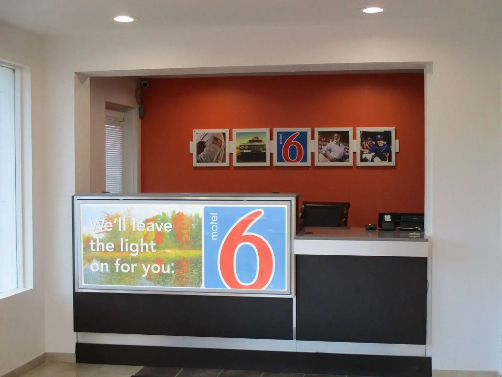 Motel 6-Schenectady, NY