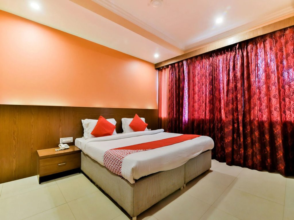 OYO 15944 Hotel Three Seas