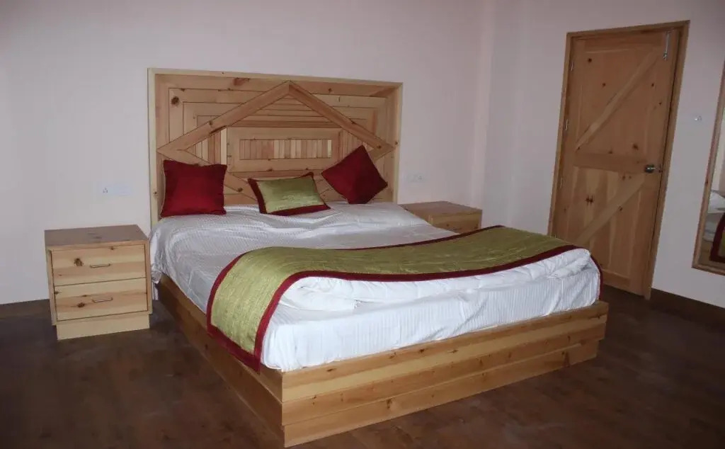 Hotel Batseri SANGLA