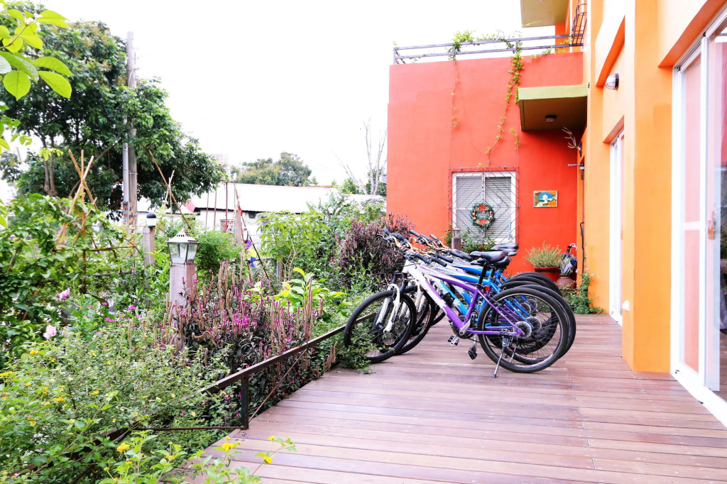 Longtian Hill B&B