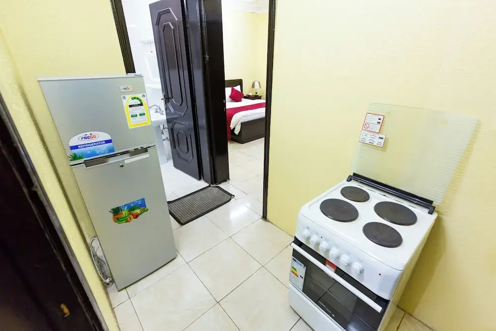 Al Eairy Furnished apt Al Madinah 1