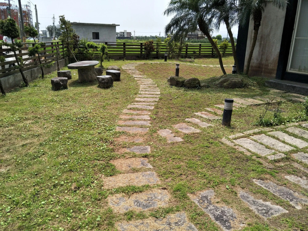 Lu He Feng Homestay