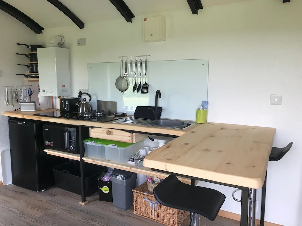 Greenacres Self Catering Railway Wagon-Glamping
