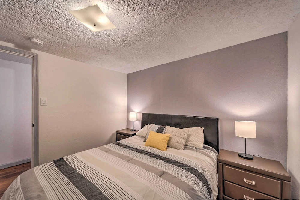 Ruidoso Cabin - Walk to Midtown Dining & Shops!