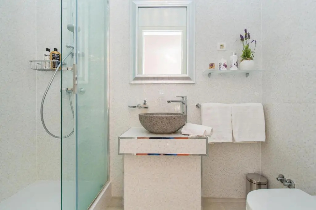 Luxury Seafront Apartment Banje