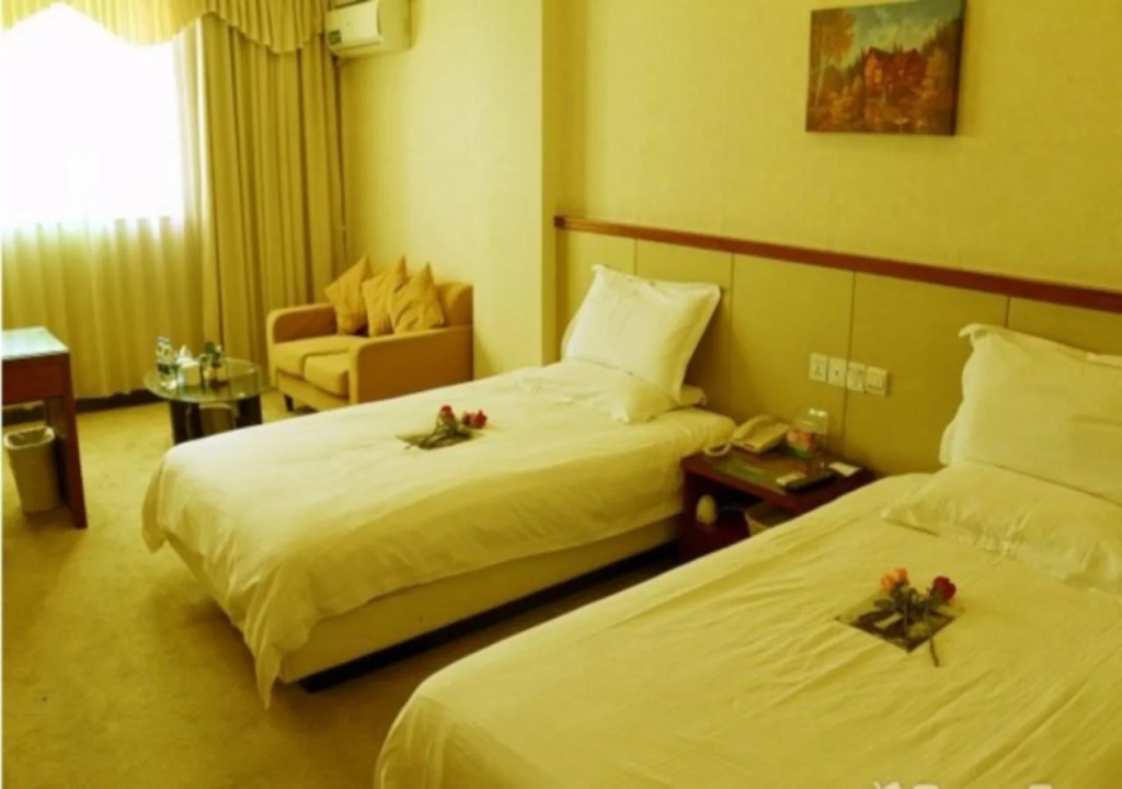 GreenTree Inn Shenzhen Kengzi Town Express Hotel