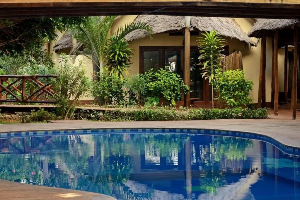 Kena Beach Hotel