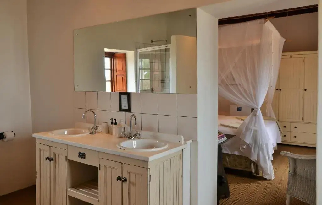 De Hoop Suites
