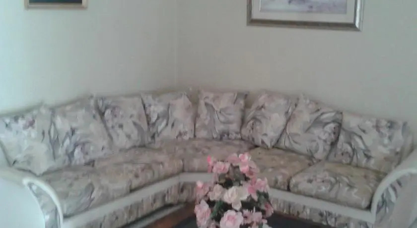 Hugos Guest House