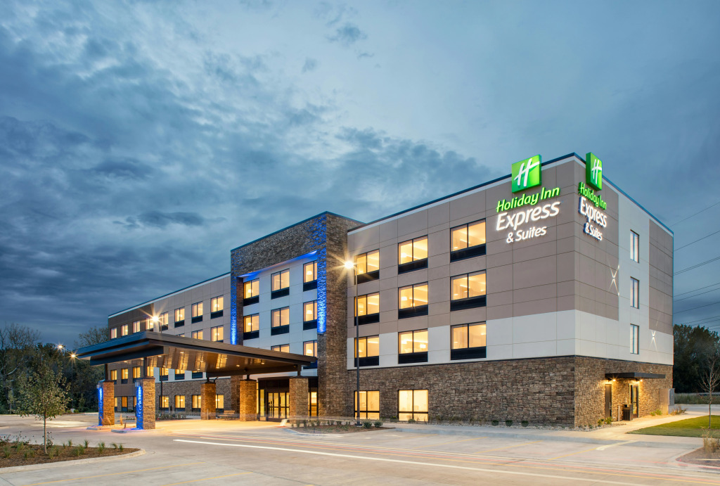 Holiday Inn Express East Peoria - Riverfront by IHG