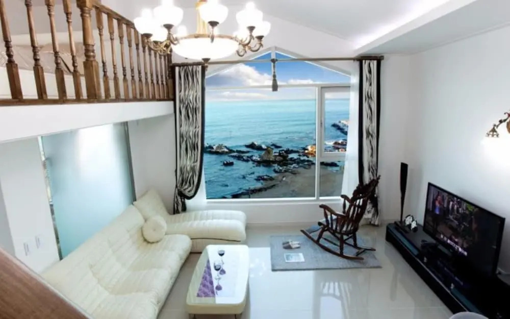 Yangyang Sea View Pension
