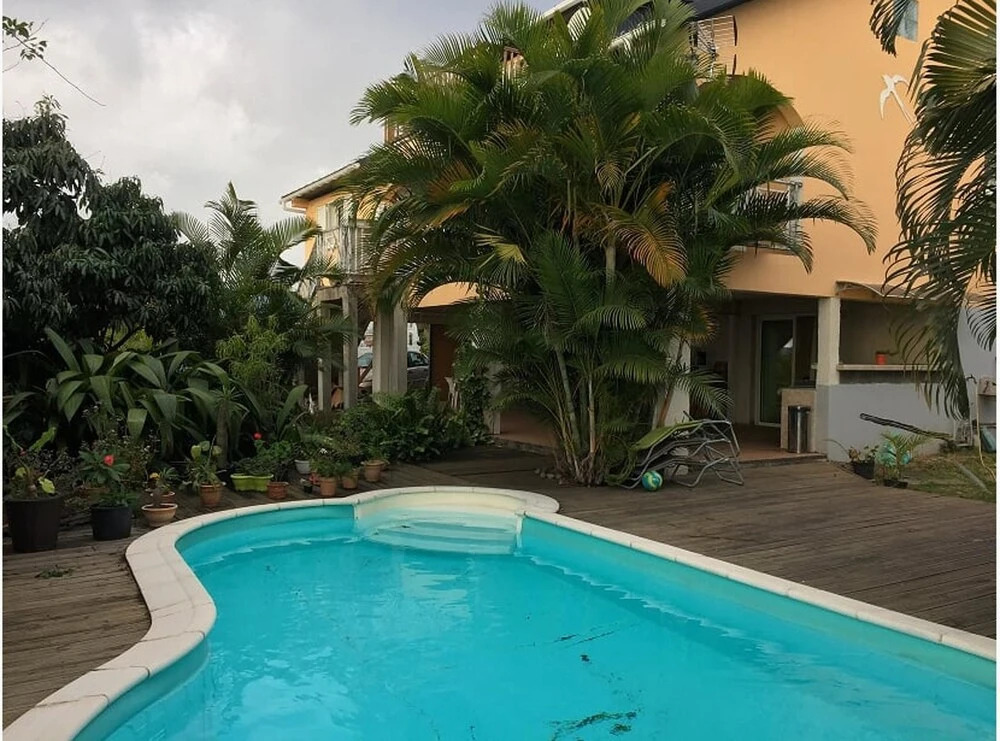 House With 2 Bedrooms in La Possession, With Wonderful sea View, Priva