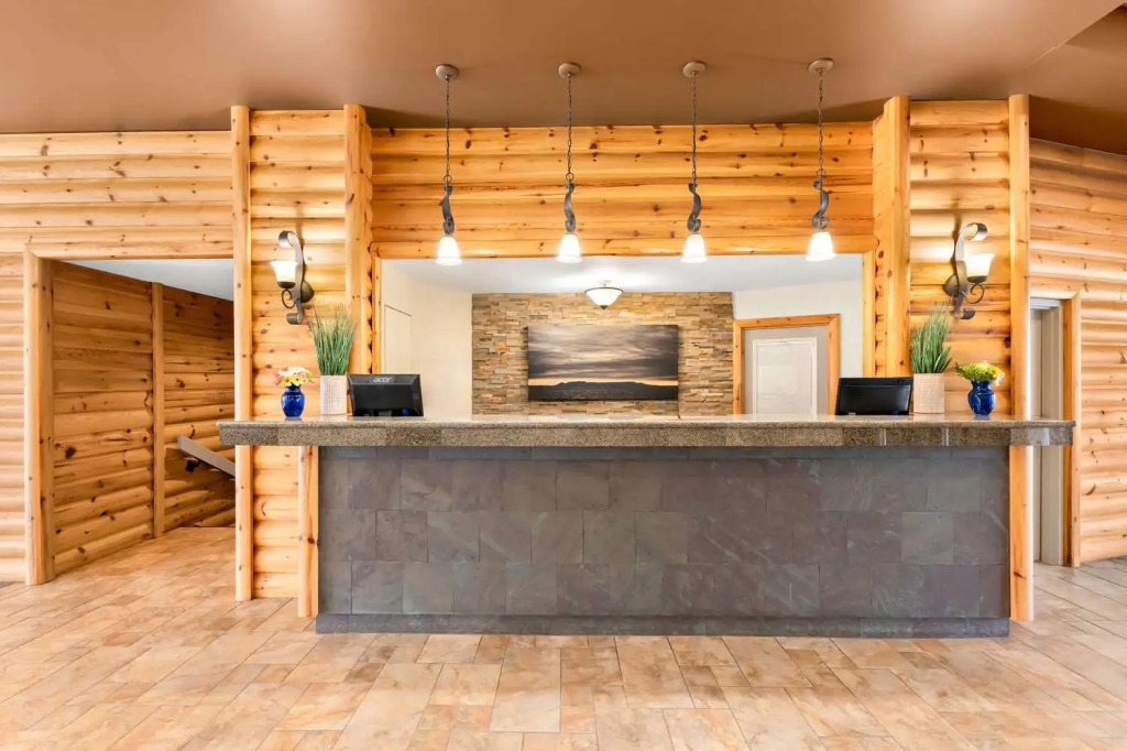 Best Western Plus NorWester Hotel & Conference Centre