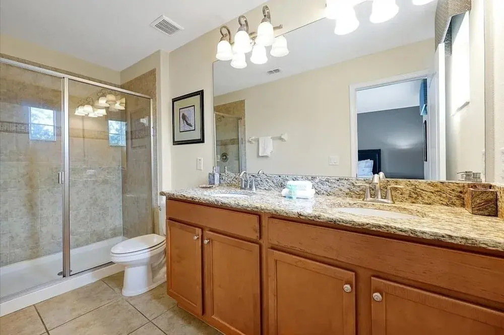Spacious Vacation Home, No Rear Neighbors! Close To Clubhouse,bbq, Resort Community 6 Bedroom Home