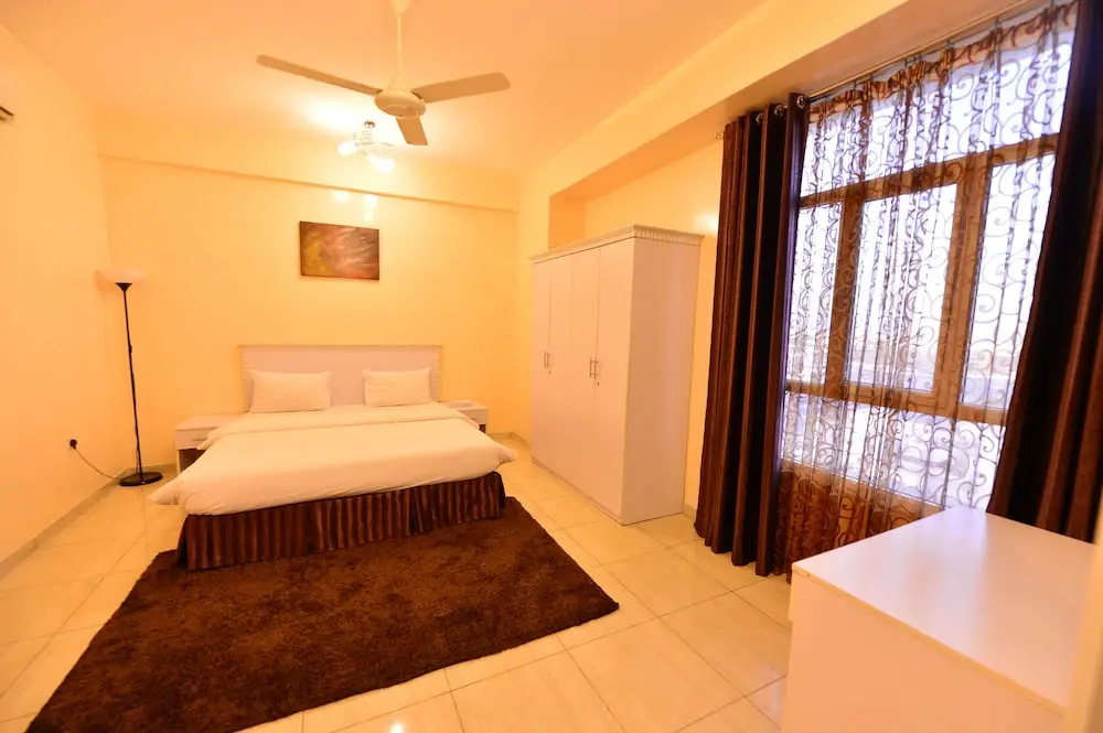 Husin Al Khaleej Hotel Apartment