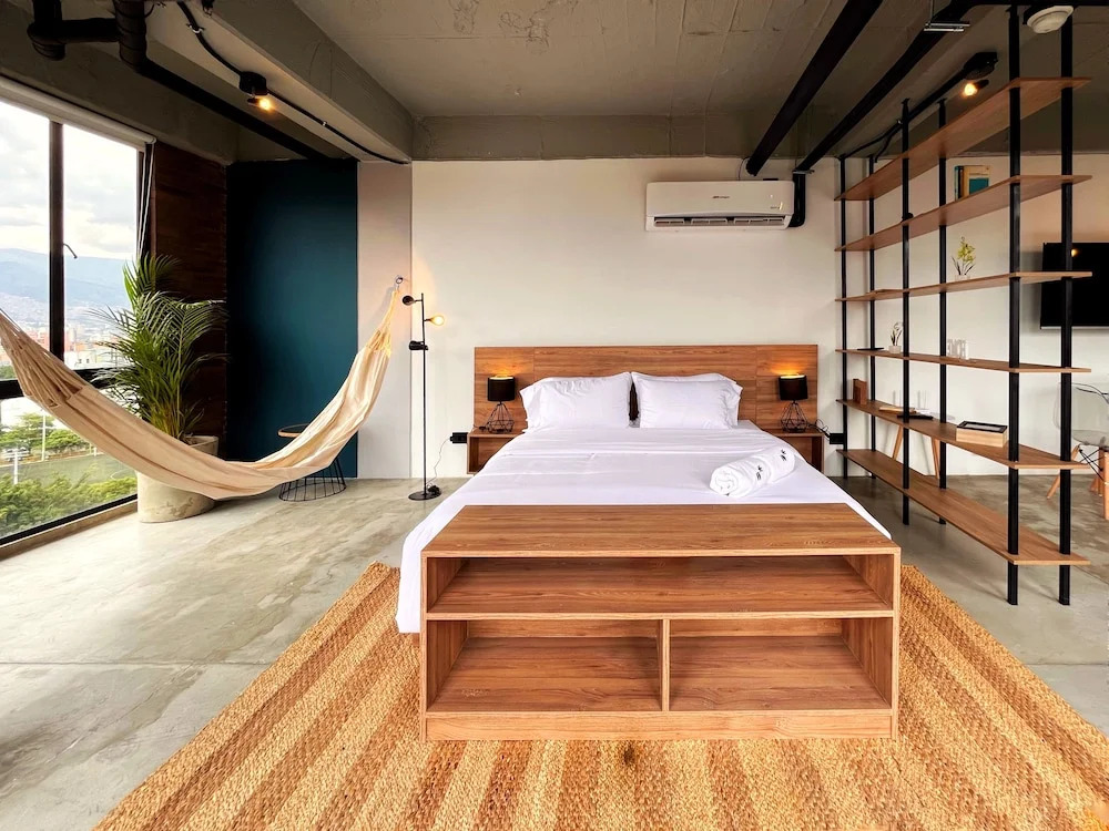 Lauret Lofts by Wynwood House