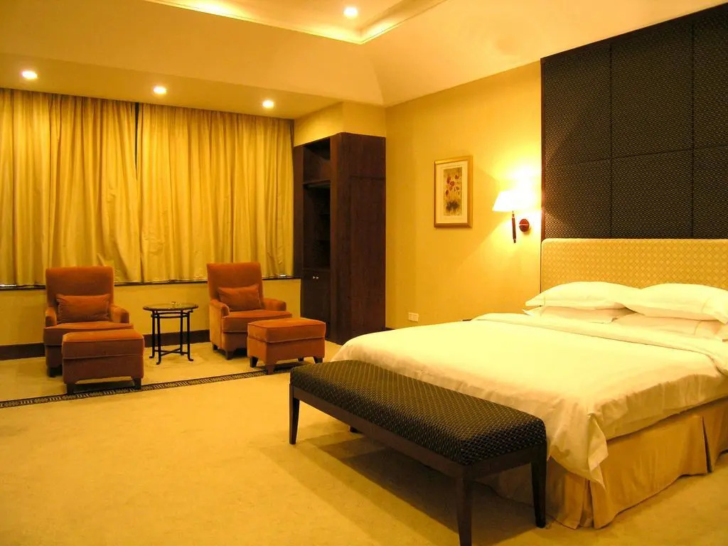 Regal Riviera Hotel