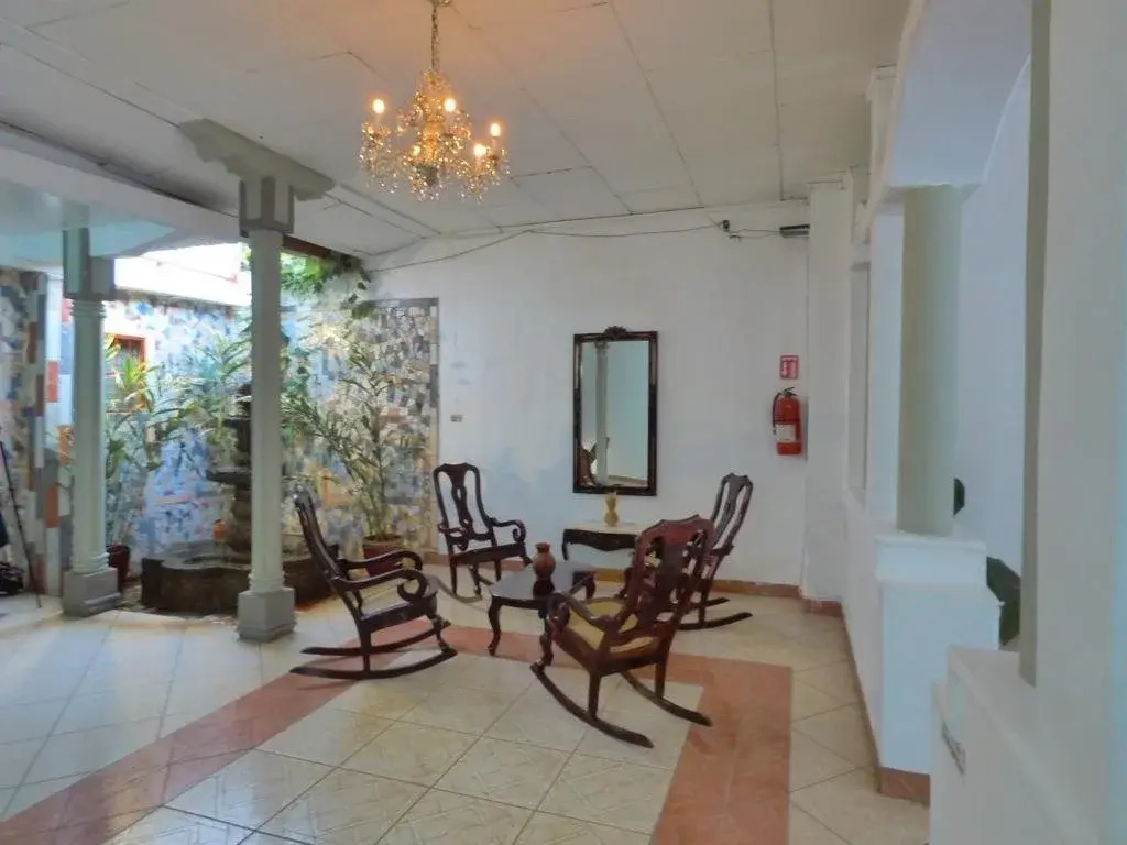 Hotel Maya