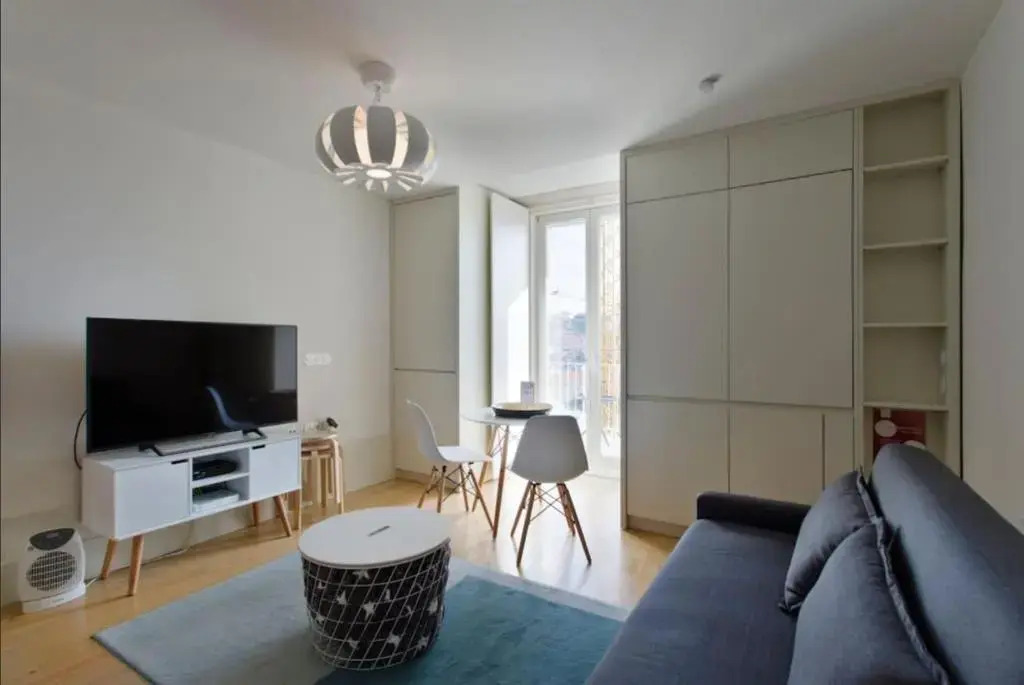 Vitoria Studio Residence - Downtown